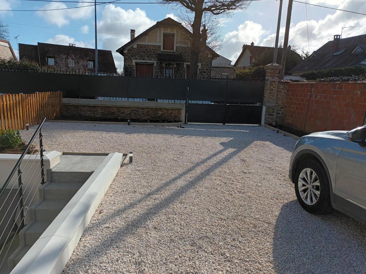 Calme Absolu, Terrasse Et Parking Entre Paris Et Disney Vaires-sur-Marne Esterno foto
